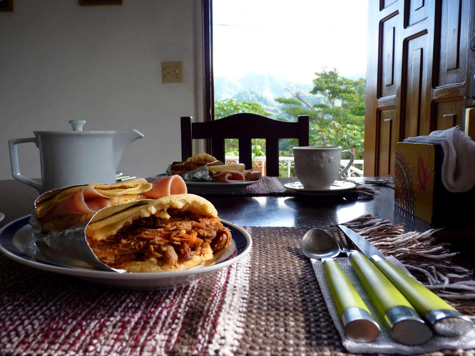 Autana Bed & Breakfast Boquete Exterior photo